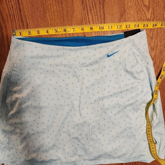 NWT Nike Golf Skirt Skort Size Medium Women's Dri-Fit UV Victory Printed Blue - Picture 8 of 13